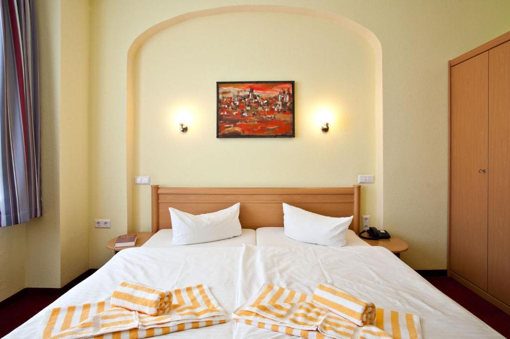 Hotel-Pension Am Schwanenteich Wittenberg Exteriér fotografie