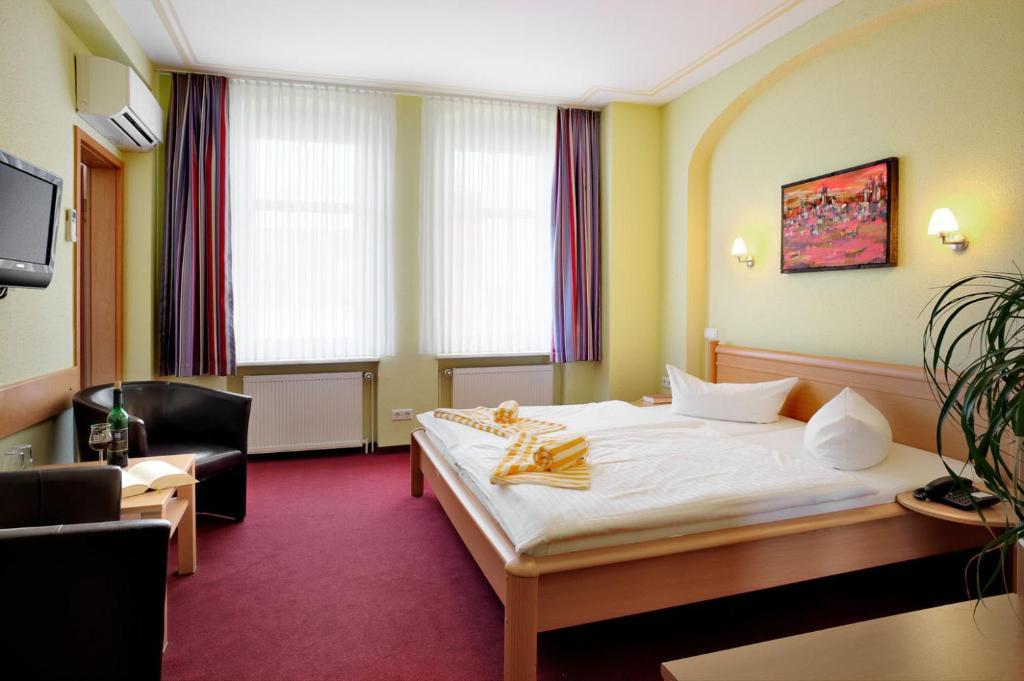 Hotel-Pension Am Schwanenteich Wittenberg Exteriér fotografie